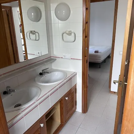With Ocean Views In Ciutadella De Menorca Дом отдыха Калан-Бош